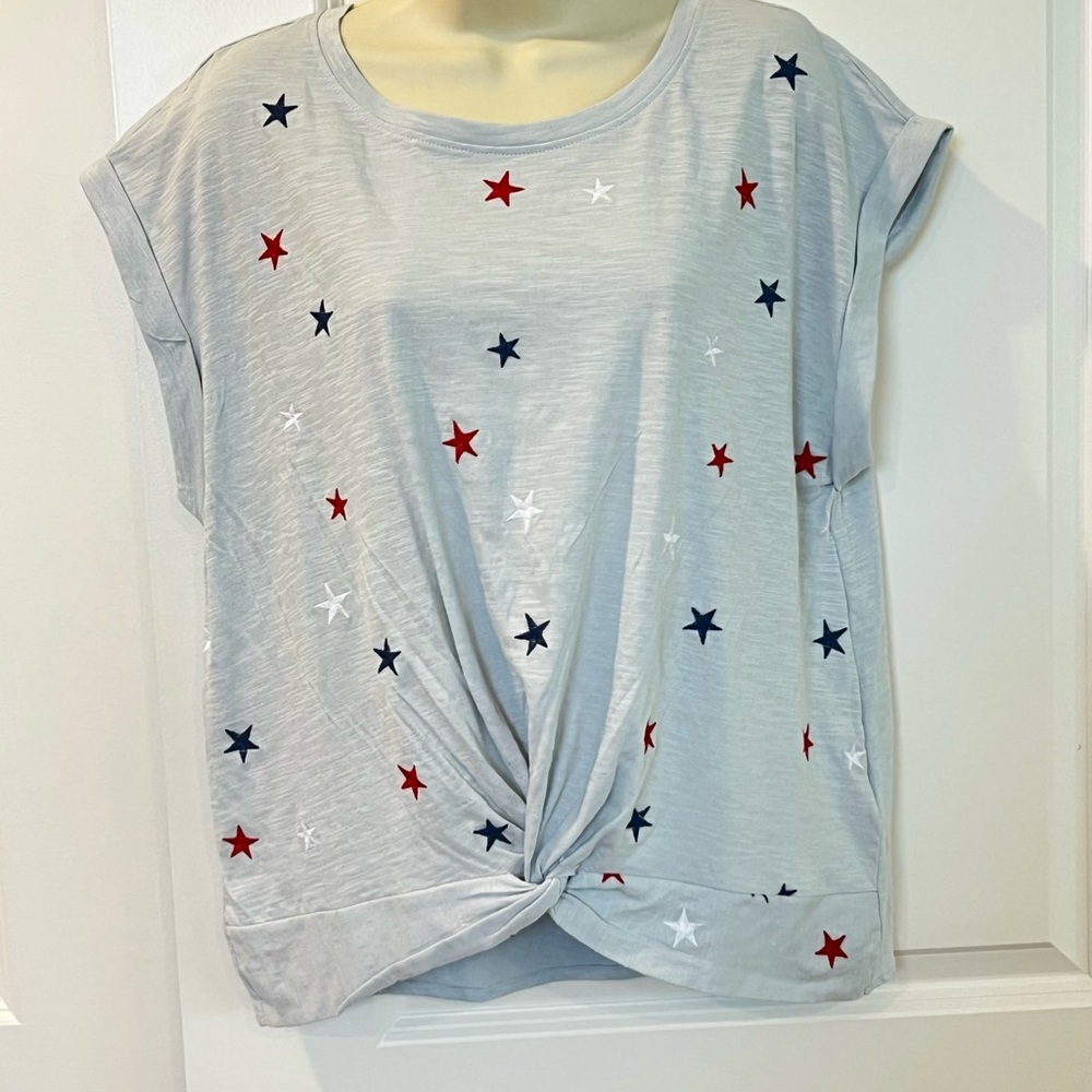NWT Lucky Brand  Women's Gray Star Print Top